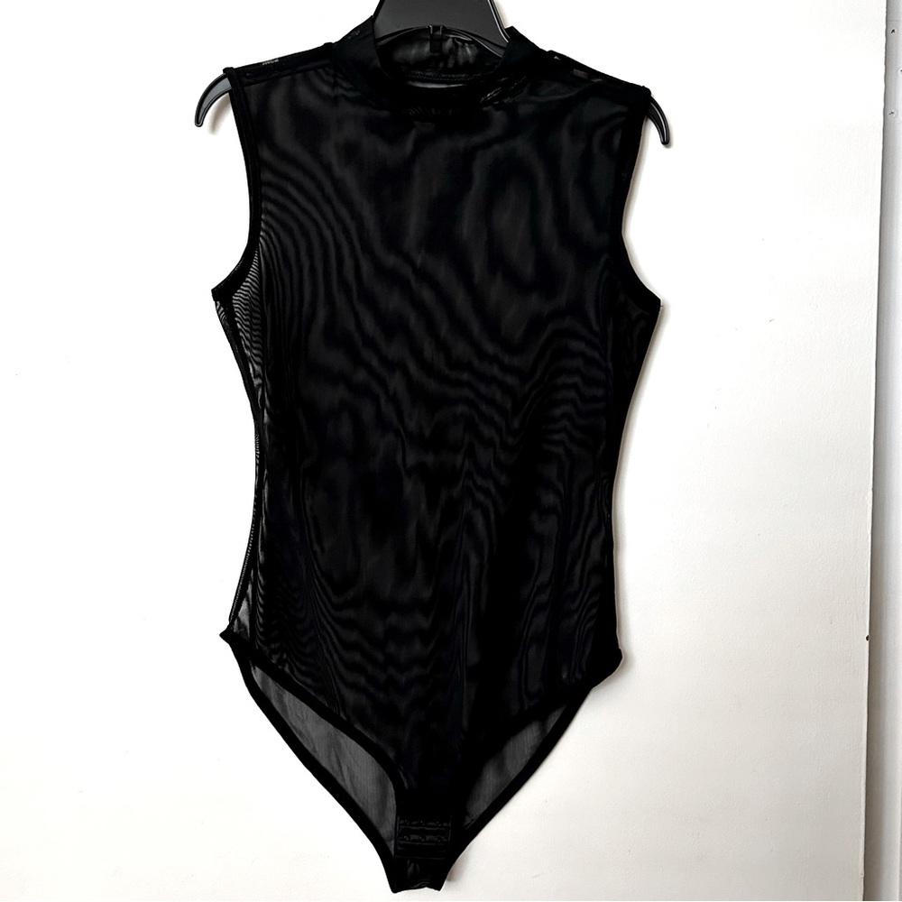 NWOT Madrag Black Mesh Sheer Mock Neck Sleeveless Bodysuit, Size M/L